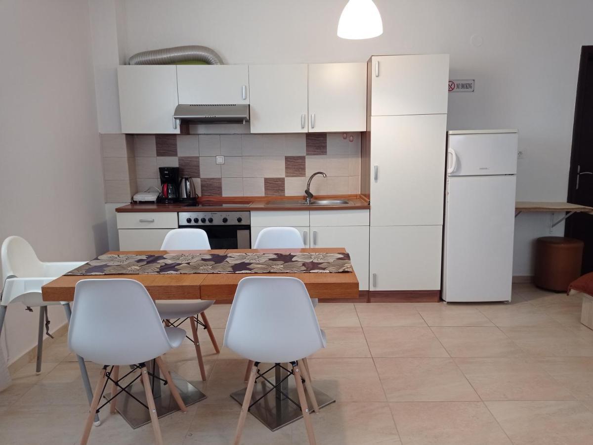 New House In The Village Krani Exterior foto